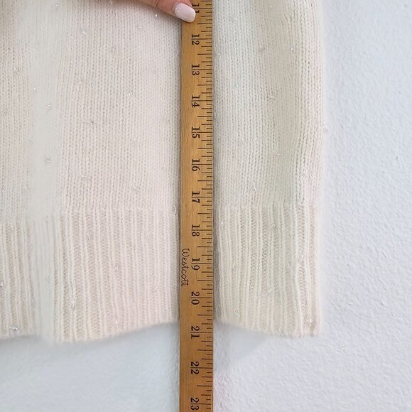 Lauren Ralph Lauren Womens Sz M Cream Turtleneck Sweater Vest Wool Angora Sequin - Picture 7 of 12